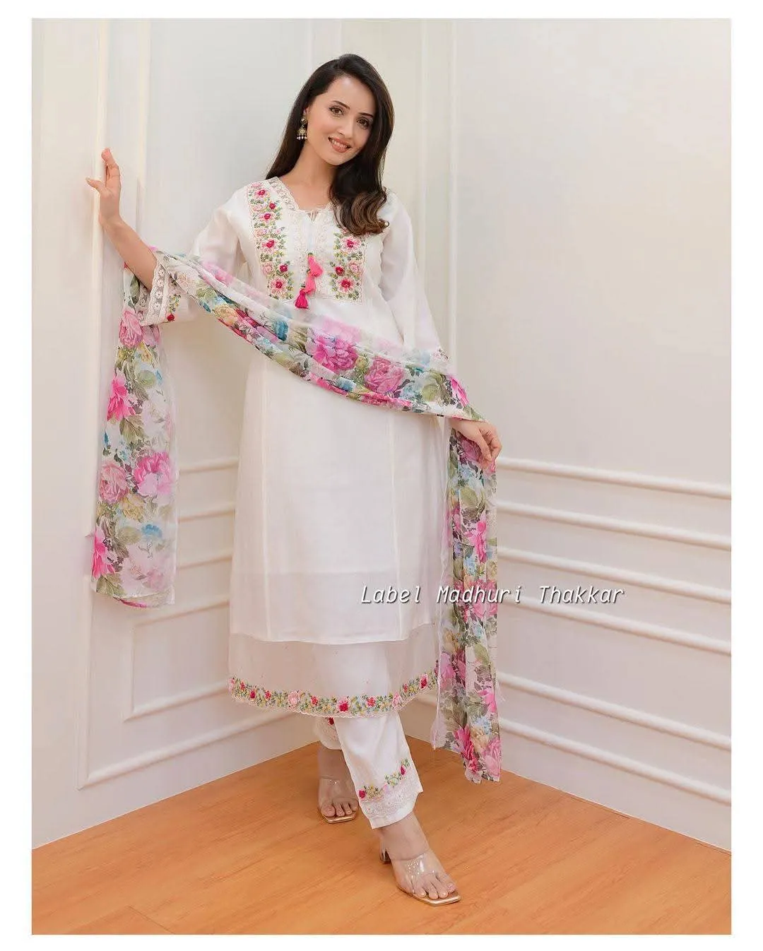 প্রিমিয়াম রিয়ন কটন এমব্রয়ডারি রেডিমেড থ্রি-পিস সেট