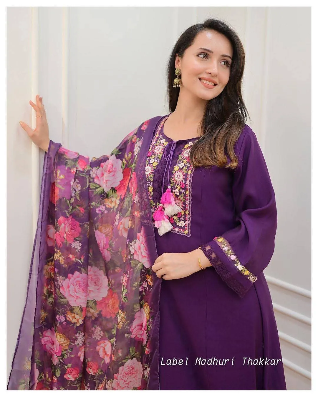 প্রিমিয়াম রিয়ন কটন এমব্রয়ডারি রেডিমেড থ্রি-পিস সেট